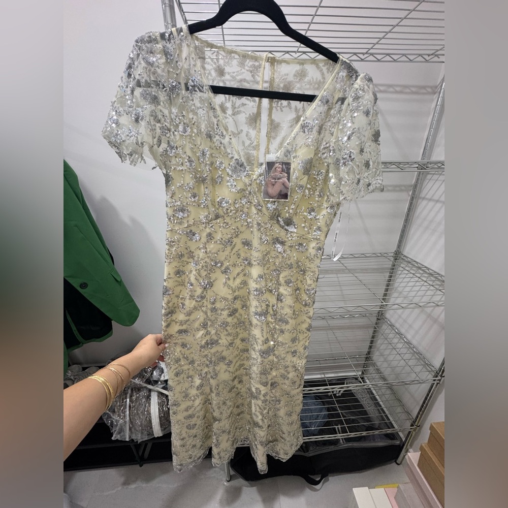 Self Portrait Sequin champagne midi dress ￼